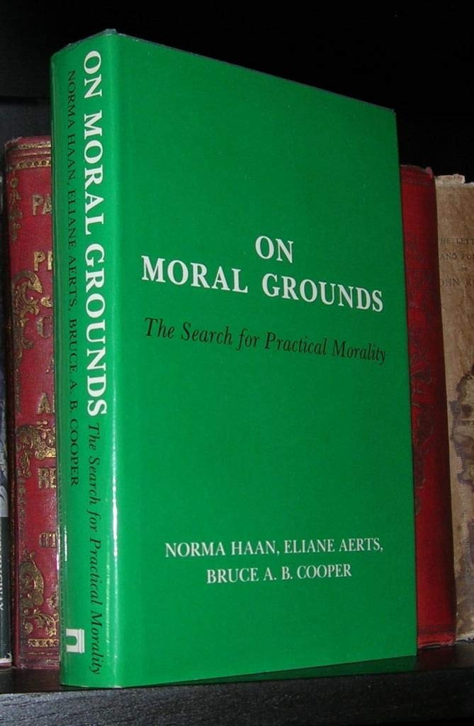 On Moral Grounds: The Search for Practical Morality,Used