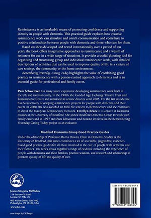 Remembering Yesterday, Caring Today: Reminiscence in Dementia Care: A Guide to Good Practice (University of Bradford Dementia Go,Used