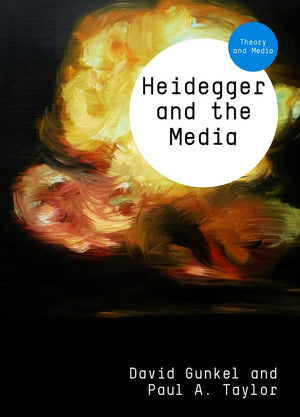 Heidegger and the Media (Theory and Media),Used