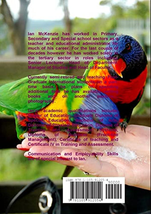 Understanding Australian English : An Essential Guide to assist in Understanding Aussies and being Understood by Aussies in Aust,Used