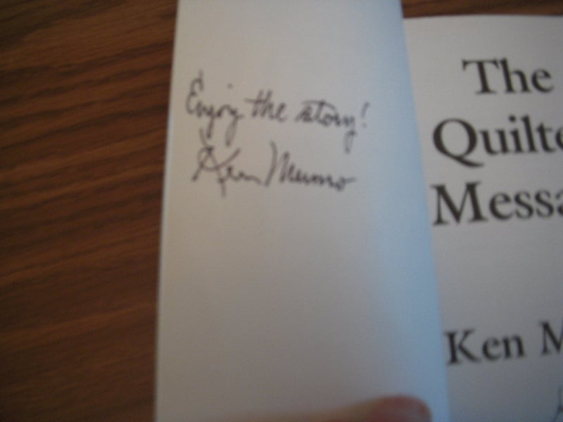 The Quilted Message (Sammy and Brian Mystery Series),Used