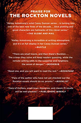 A Stranger In Town: A Rockton Novel (Casey Duncan Novels, 6)