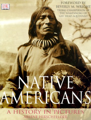Native Americans: A History in Pictures,Used