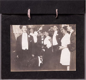 Snapshot Chronicles: Inventing the American Photo Album,Used