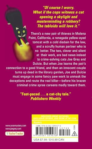 Cat in the Dark: A Joe Grey Mystery (Joe Grey Mystery Series, 4),Used