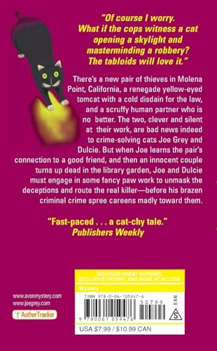 Cat in the Dark: A Joe Grey Mystery (Joe Grey Mystery Series, 4),Used