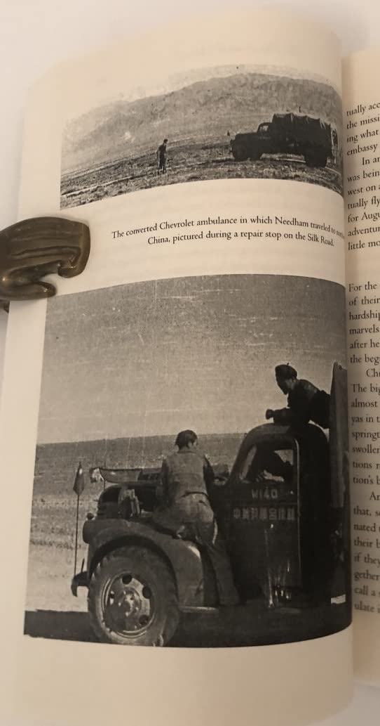 The Man Who Loved China: The Fantastic Story Of The Eccentric Scientist Who Unlocked The Mysteries Of The Middle Kingdom,Used