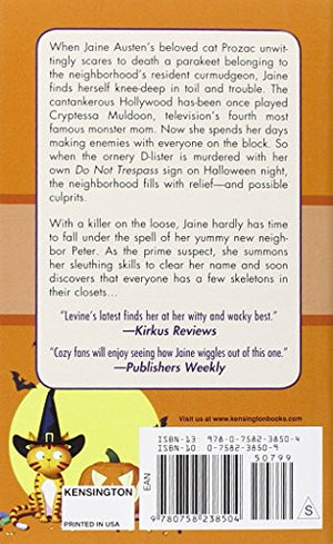 Death of a Neighborhood Witch (A Jaine Austen Mystery),Used