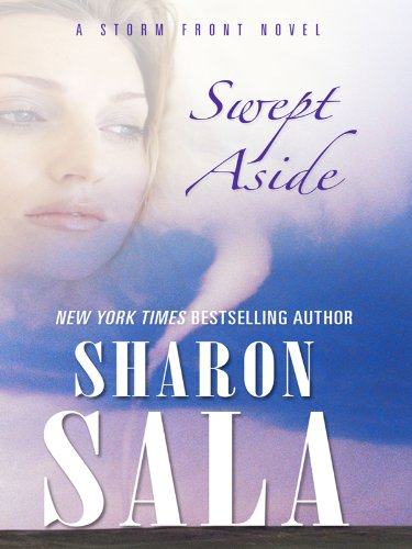 Swept Aside (Thorndike Press Large Print Basic: A Storm Front Novel),Used