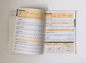 Essential Elements for Strings  Violin Book 1 with EEi  Beginner Violin Method Book with Online Music Lessons  Hal Leonard Esse,New