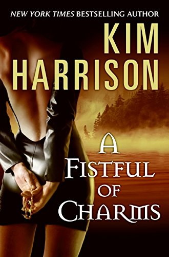 A Fistful of Charms (The Hollows, Book 4)