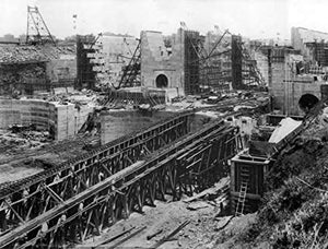 The Building Of The Panama Canal In Historic Photographs,New