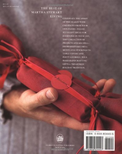 Crafts and Keepsakes for the Holidays: Christmas with Martha Stewart Living,New