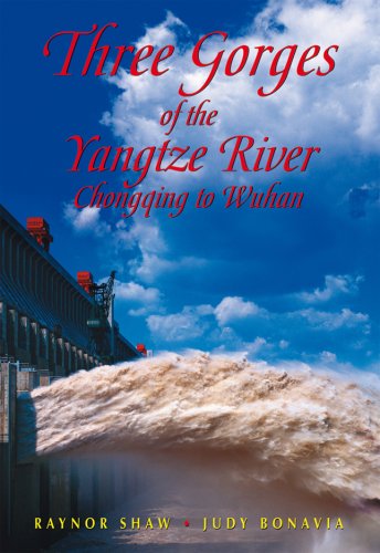 Three Gorges of the Yangzi River: Choncqing to Wuhan (Second Edition) (Odyssey Illustrated Guides),Used