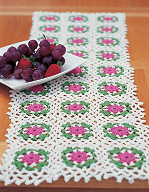 Big Book Of Weekend Crochet Projects: 40 Stylish Projects From Sweaters And Scarves To Blankets (Companionhouse Books)