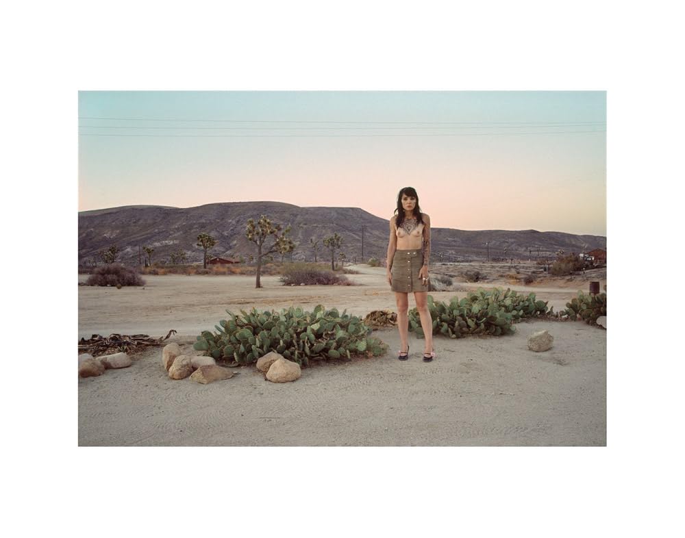 Lise Sarfati: She,Used