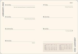 2022 Cherry Blossoms Weekly Planner (16Month Engagement Calendar) (English and Telugu Edition),Used