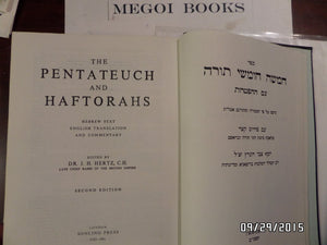 The Pentateuch and Haftorahs: Hebrew Text English Translation and Commentary (English and Hebrew Edition),Used