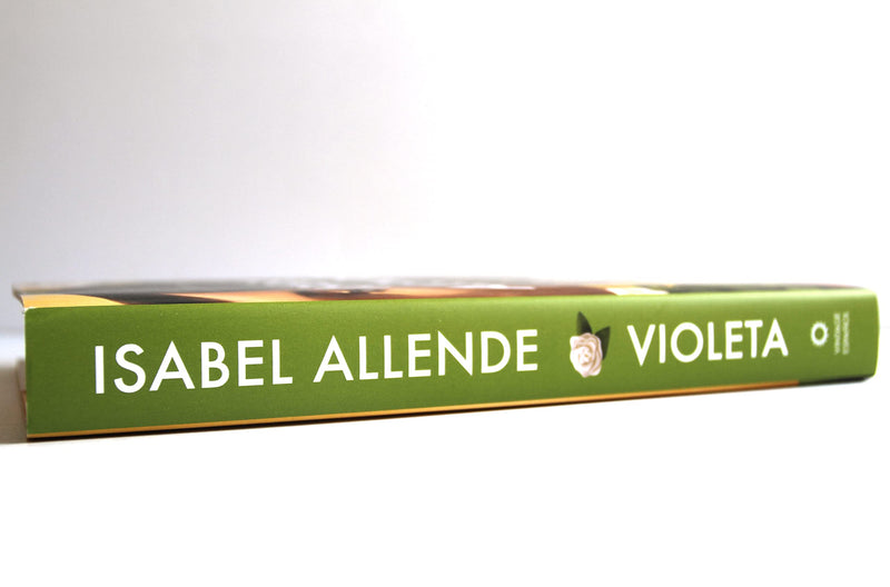 Violeta (Spanish Edition),Used