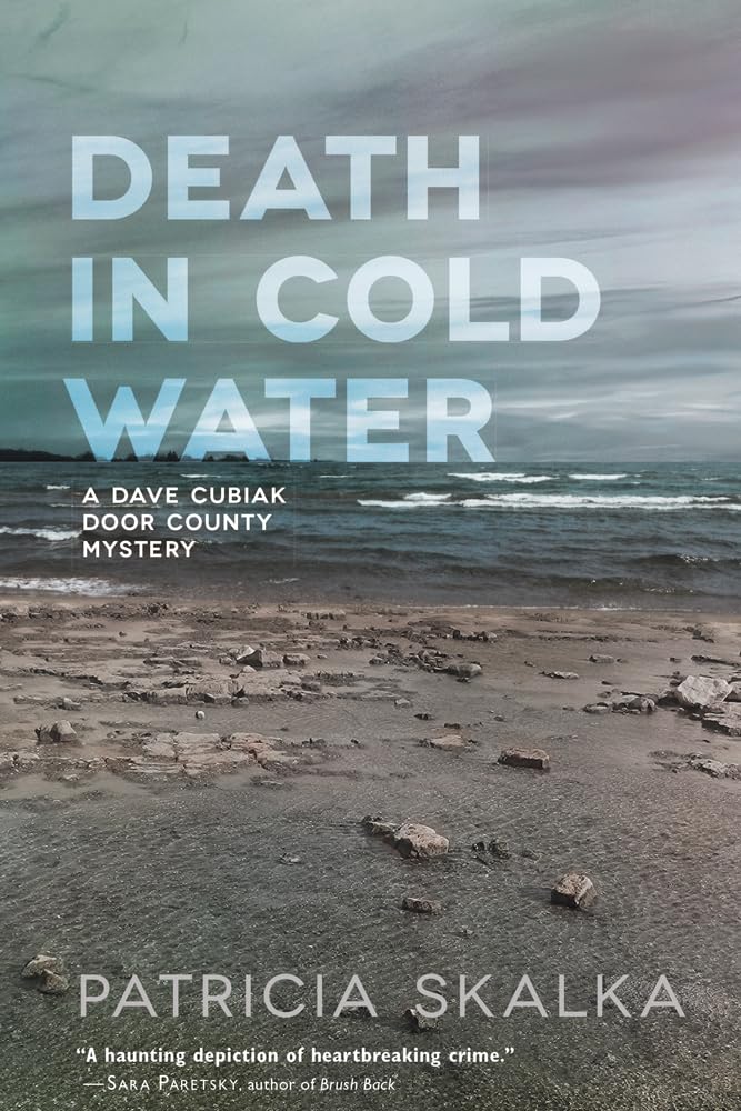 Death in Cold Water (A Dave Cubiak Door County Mystery),Used