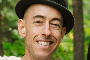 For The Love Of Pawpaws: A Mini Manual For Growing And Caring For Pawpawsfrom Seed To Table,New