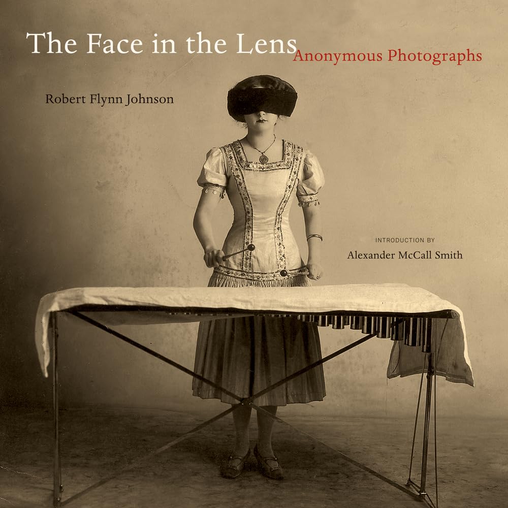 The Face in the Lens: Anonymous Photographs,Used