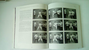 Advanced Pressure Point Fighting of Ryukyu Kempo: Dillman Theory for All Systems Point Fighting,Used