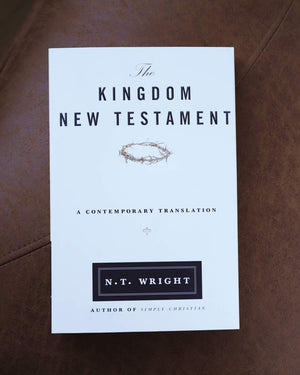 HarperOne The Kingdom New Testament, Paperback - Contemporary Translation Edition