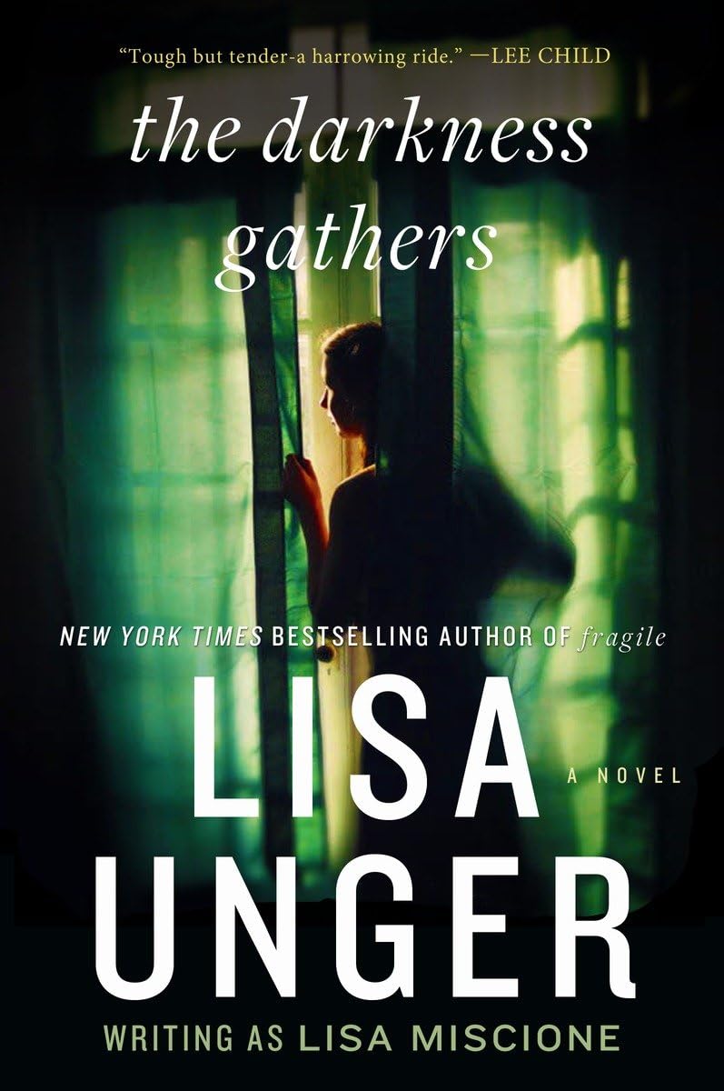 The Darkness Gathers (Lydia Strong),Used