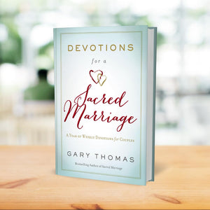 Devotions for a Sacred Marriage: A Year of Weekly Devotions for Couples (A 52Week Devotional to Strengthen Your Relationship),Used