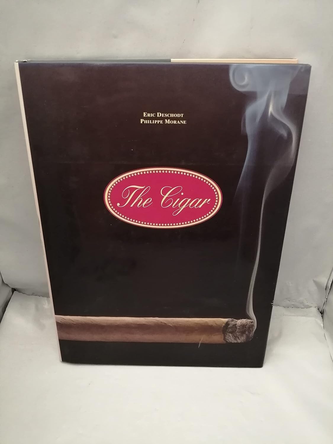 The Cigar: An Illustrated History of Fine Smoking,Used