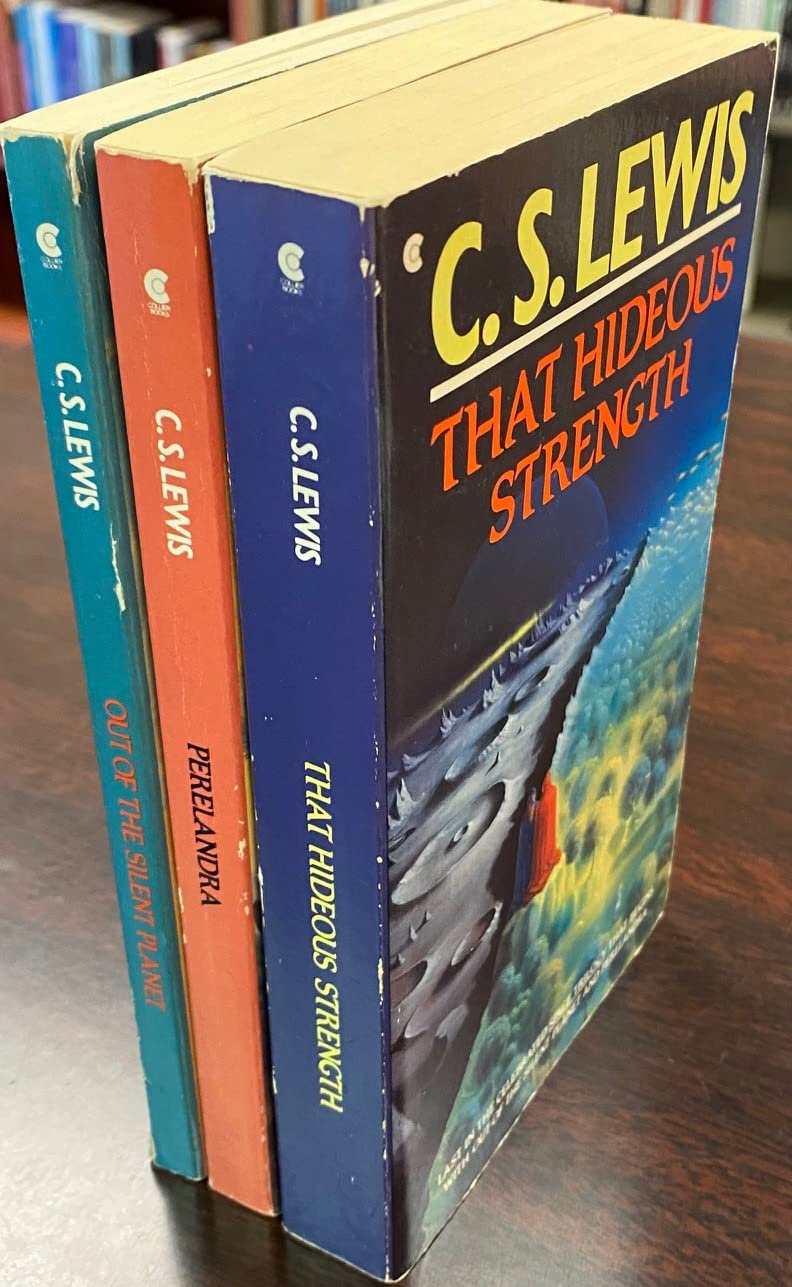 Space Trilogy: Out of the Silent Planet, Perelandra, That Hideous Strength (Boxed Set),New
