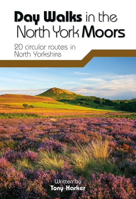 Day Walks In The North York Moors: 20 Circular Routes In North Yorkshire,Used