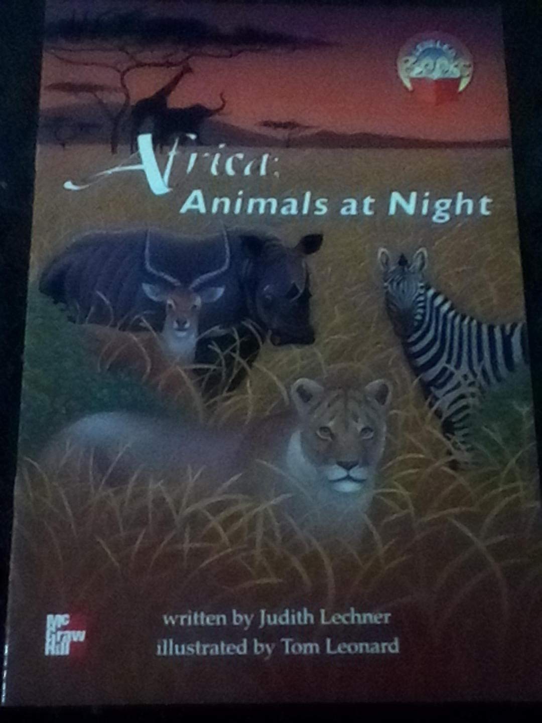 Africa: Animals at Night (Leveled Books),Used