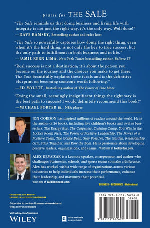 The Sale: The Number One Strategy to Build Trust and Create Success (Jon Gordon),Used