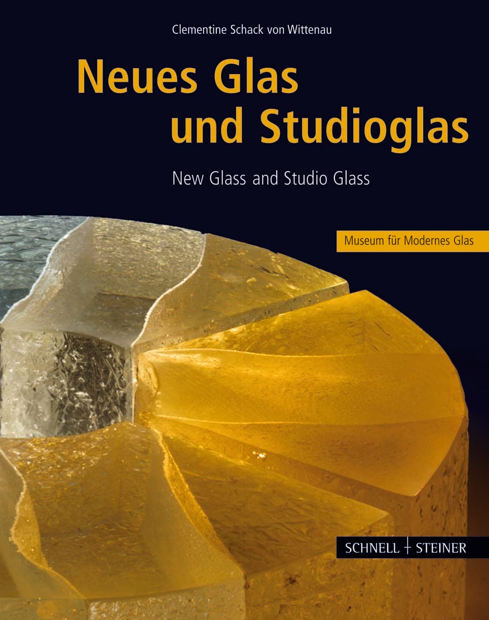 New Glass and Studio Glass: Selected Objects from the Museum of Modern Glass,Used