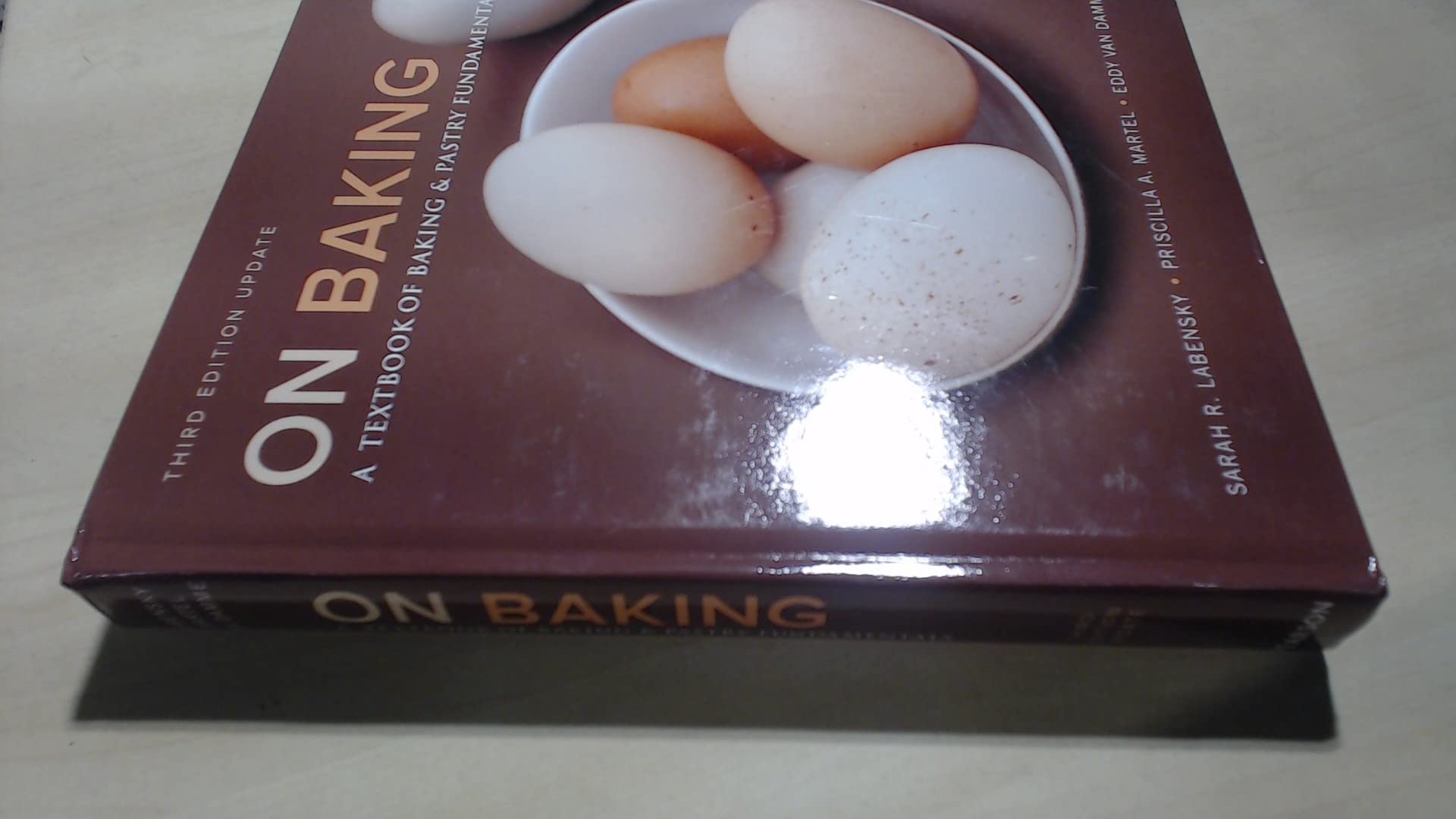 On Baking: A Textbook of Baking and Pastry Fundamentals, Updated Edition,Used
