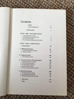 Introduction to Fungi,Used