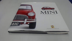 Mini: A Celebration of Britain's Bestloved Small Car (Haynes Great Cars),Used