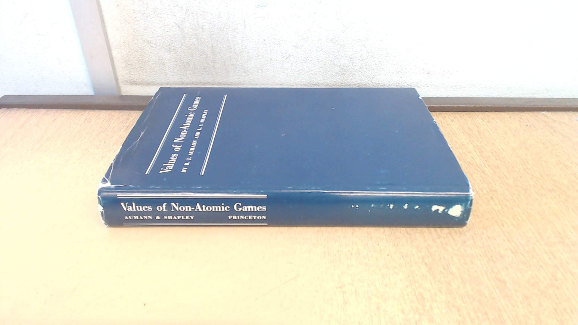 Values of NonAtomic Games (Princeton Legacy Library, 1770),New