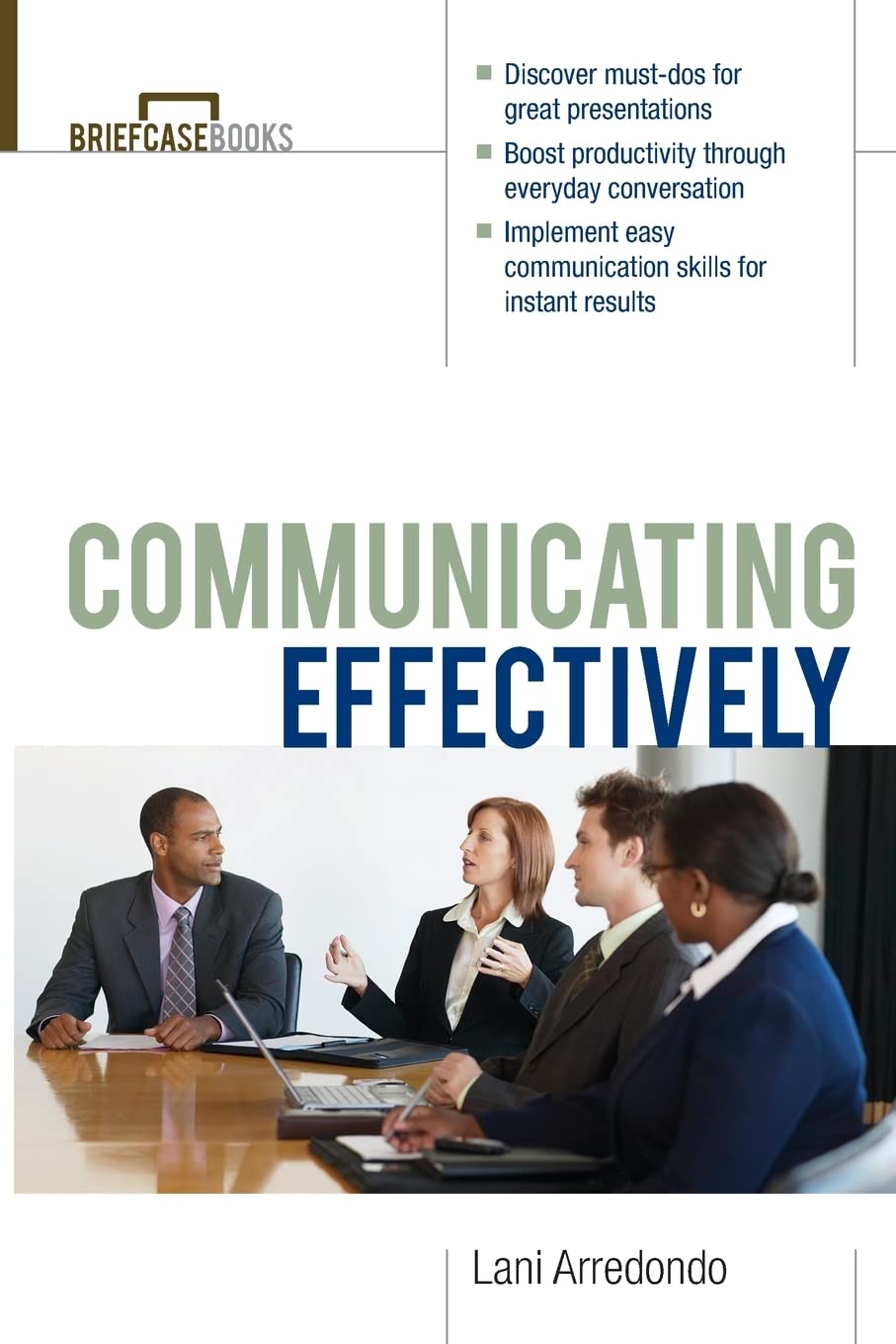 Communicating Effectively (The Briefcase Books),New