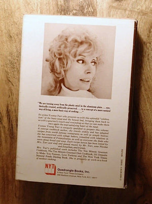 The New York Times Bread & Soup Cookbook a Gourmet Celebration of Mankind's Most Honest and Civilizing Foods, with Over 500 Reci,Used