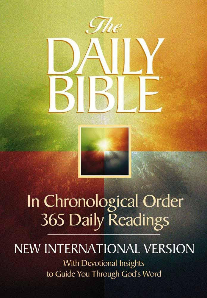 The Daily Bible: New International Version: With Devotional Insights to Guide You Through God's Word,New
