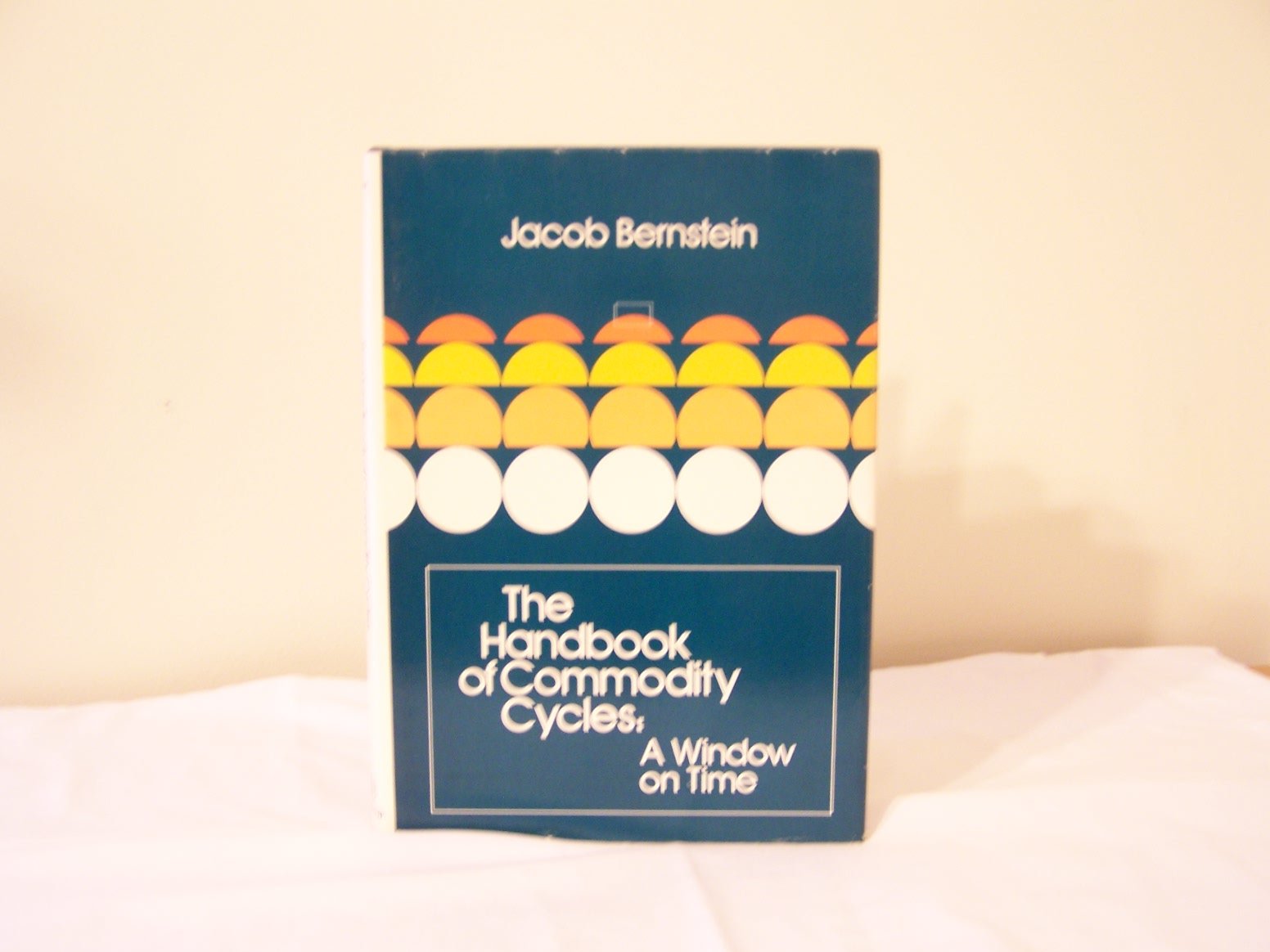 The Handbook of Commodity Cycles: A Window on Time,Used