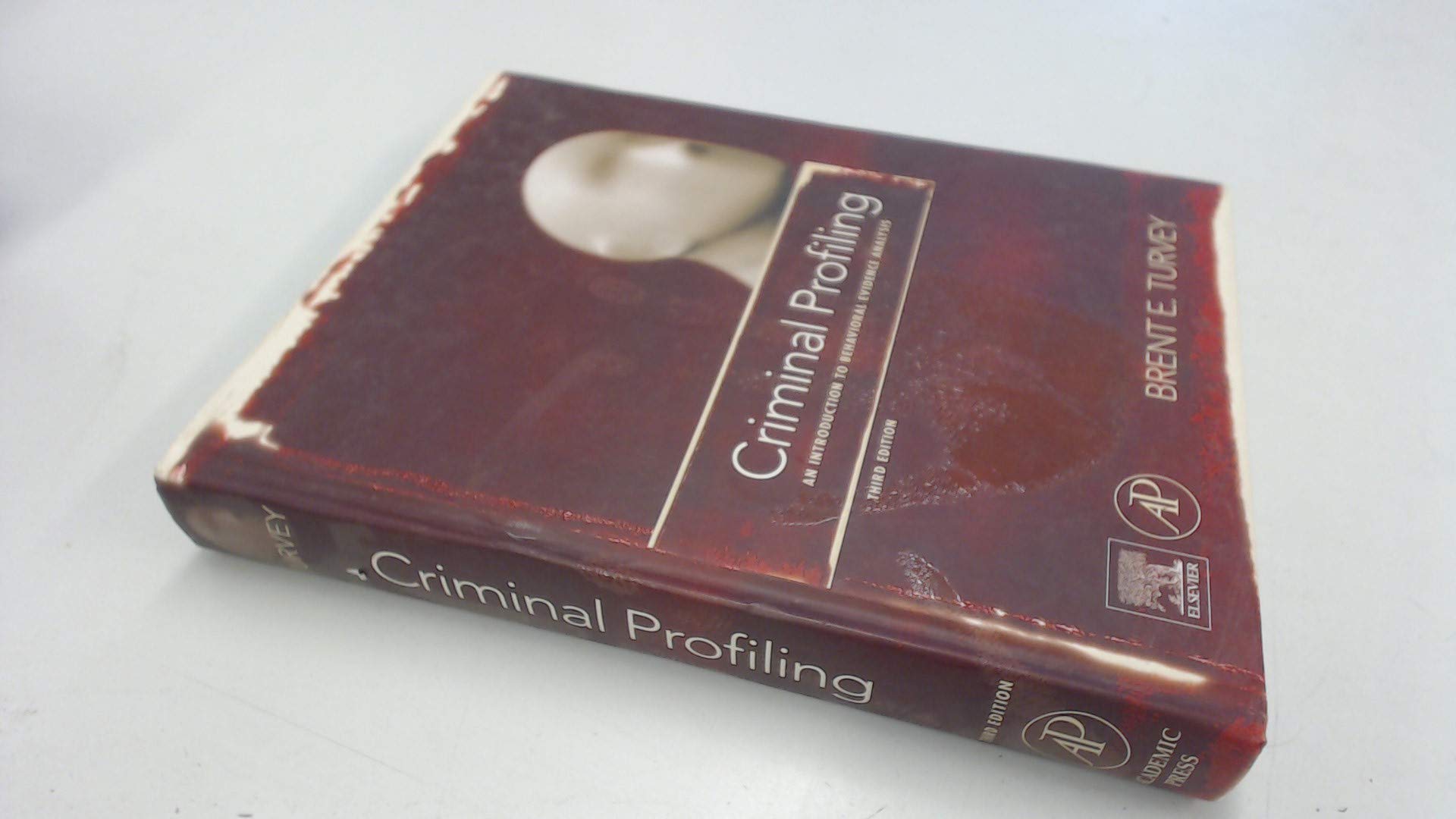 Criminal Profiling: An Introduction to Behavioral Evidence Analysis,Used