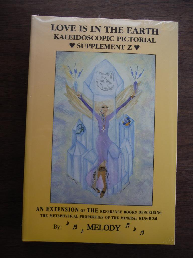 Love Is in the Earth: Kaleidoscopic Pictorial Supplement Z,Used