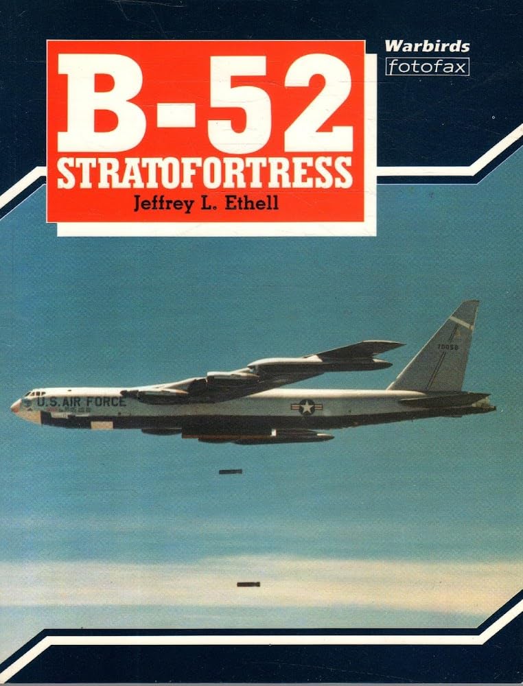 B52 Stratofortress (Warbirds Fotofax),Used
