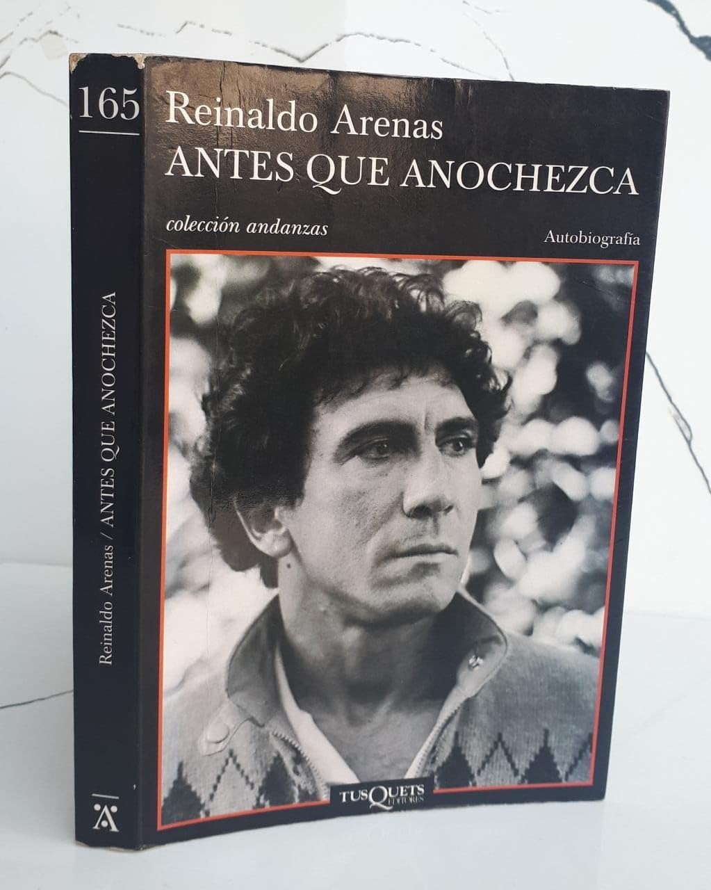 Antes que anochezca,Used