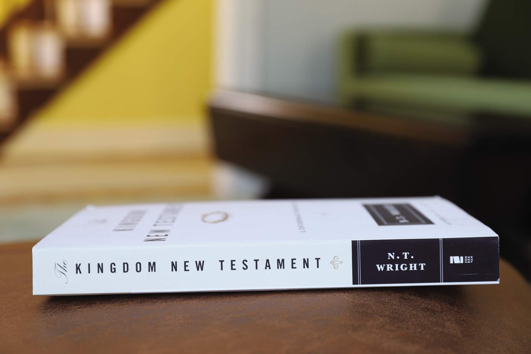 HarperOne The Kingdom New Testament, Paperback - Contemporary Translation Edition