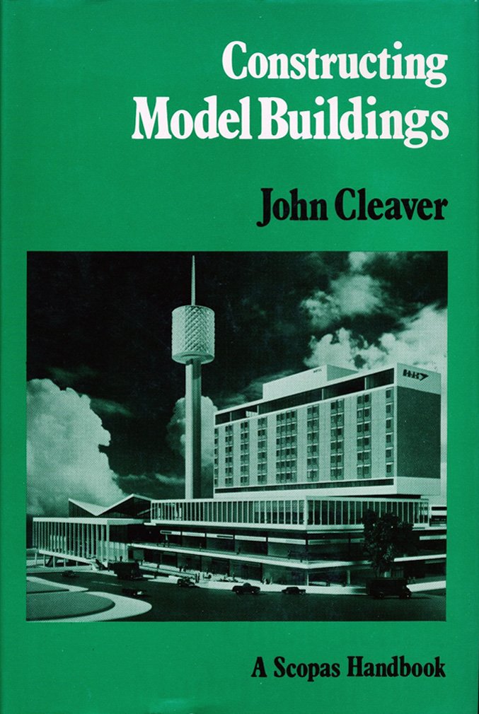Constructing model buildings (A Scopas handbook),Used